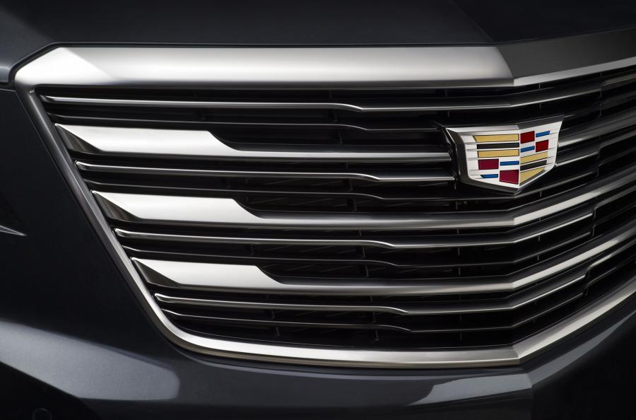 Детали экстерьера Cadillac XT5 Platinum 2016 года  (NA) (фото 9 из 9)